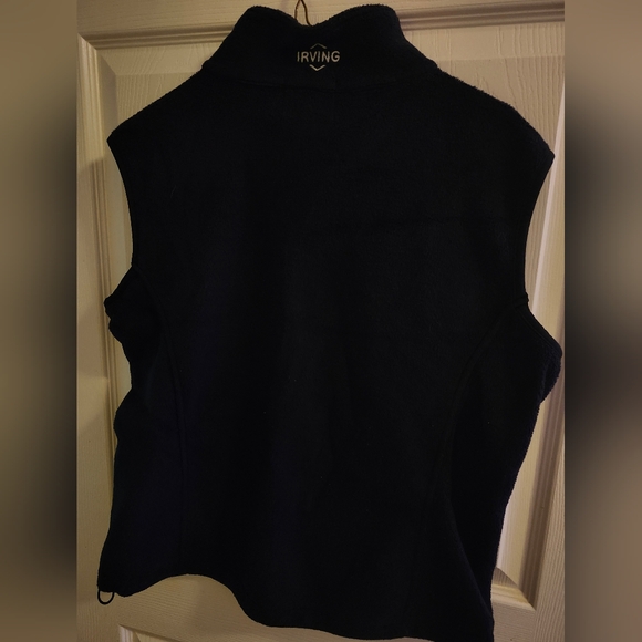 Roots Athletics Navy Blue Fleece Vest, size 10 - Picture 4 of 5